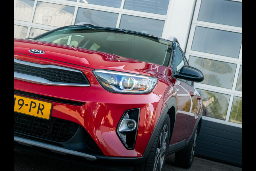 Kia Stonic 1.0 T-GDi DynamicLine | Airco | Camera | Carplay | Cruise | 17" | PDC | Dakrails