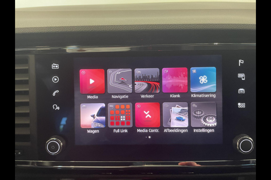 Seat Ateca 1.5 TSI Xcellence Business Intense Airco ECC Navi PDC VA+Camera Adaptive Cruise Control Full LED Winter Pack Alcantara Interieur Technology Pack