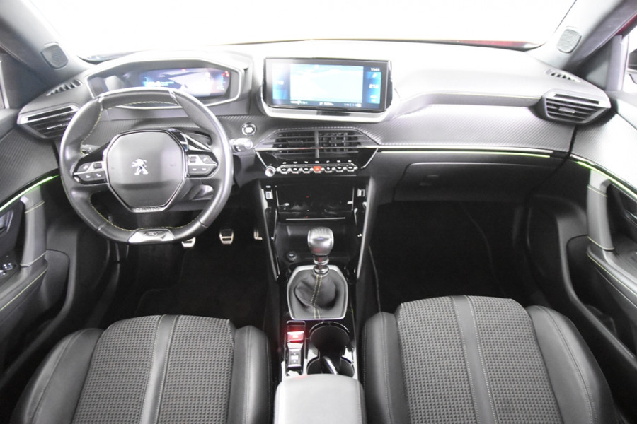 Peugeot 2008 1.2 PureTech GT-Line *1ste Eigenaar*Navigatie*Leer*Ambiente*