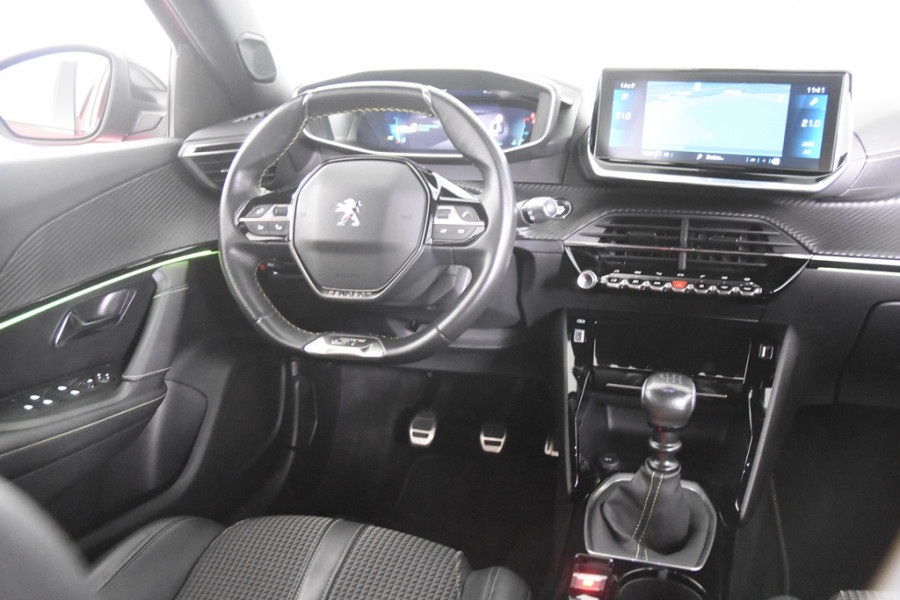 Peugeot 2008 1.2 PureTech GT-Line *1ste Eigenaar*Navigatie*Leer*Ambiente*