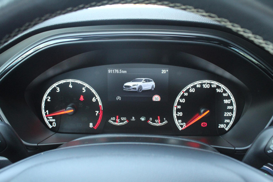 Ford FOCUS Wagon 2.3 EcoBoost ST-3 | Panoramadak |  Adaptive cruise control | Winter Pack | Camera | Trekhaak | Elektrische achterklep