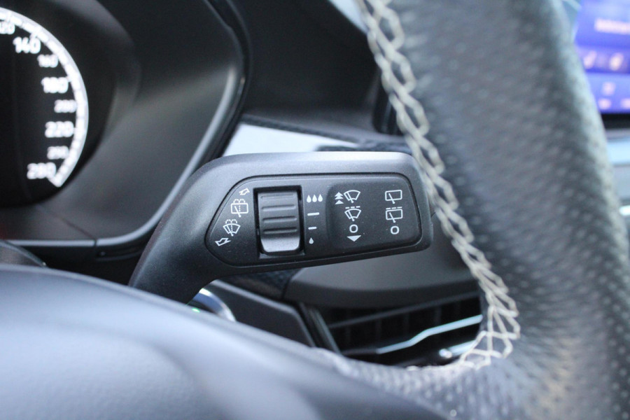 Ford FOCUS Wagon 2.3 EcoBoost ST-3 | Panoramadak |  Adaptive cruise control | Winter Pack | Camera | Trekhaak | Elektrische achterklep