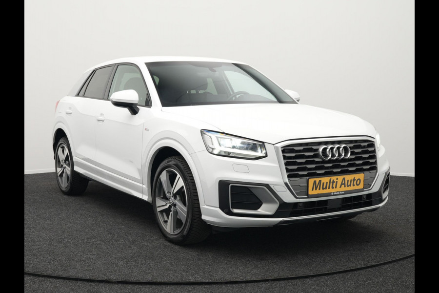 Audi Q2 35 TFSI 2x S Line 150pk | Camera | LED | Carplay | Sportsoelen Half Leder | Stoelverwarming | Cruise Control | 18'' L.M. | DAB |