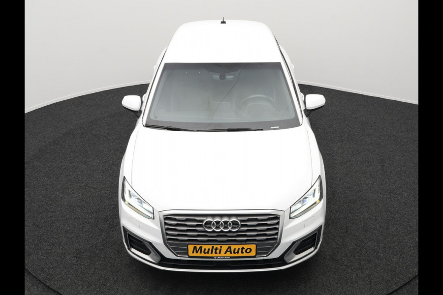 Audi Q2 35 TFSI 2x S Line 150pk | Camera | LED | Carplay | Sportsoelen Half Leder | Stoelverwarming | Cruise Control | 18'' L.M. | DAB |