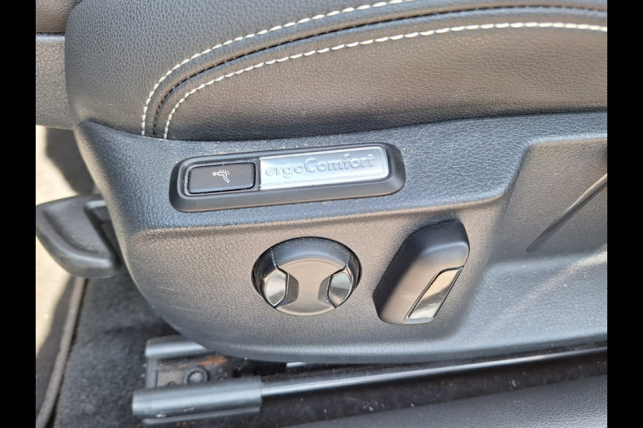 Volkswagen Passat Variant 1.4 TSI GTE Plug in Hybrid PHEV | Panodak | Adaptive Cruise | Alcantara Sportstoelen | Carplay | IQ Led | 360 Camera |