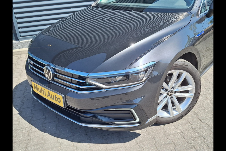 Volkswagen Passat Variant 1.4 TSI GTE Plug in Hybrid PHEV | Panodak | Adaptive Cruise | Alcantara Sportstoelen | Carplay | IQ Led | 360 Camera |