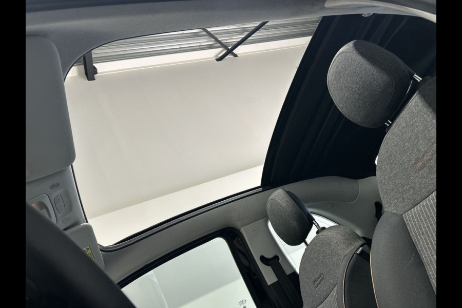 Fiat 500E CABRIO Icon 42 kWh | Navigatie | Automatische airco | Achteruitrijcamera |  SoH (batterijcheck) 90.59 % score!