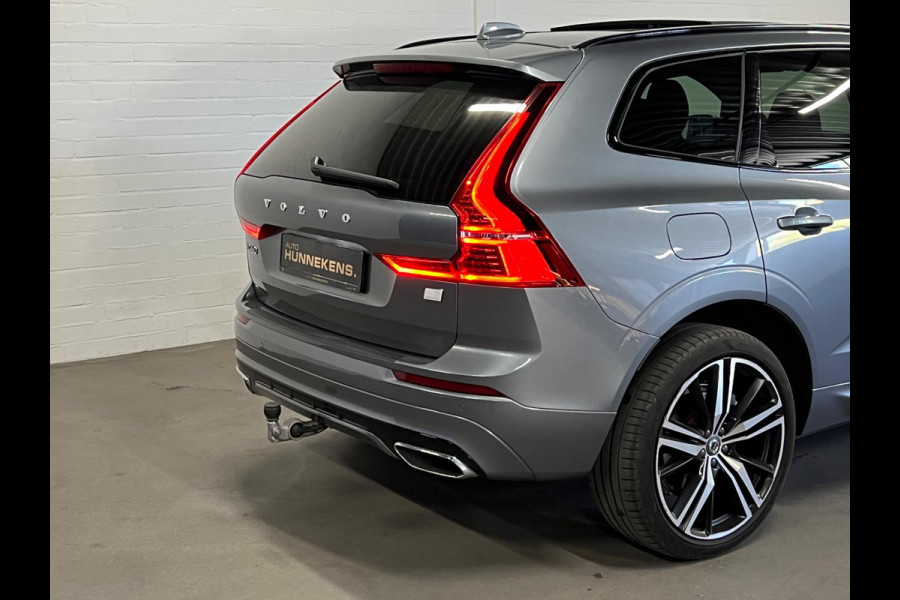 Volvo XC60 Recharge T6 AWD R-Design Open dak | Trekhaak | Adapt. Cruise c. | BLIS | Keyless | Stoelverwarming V+A