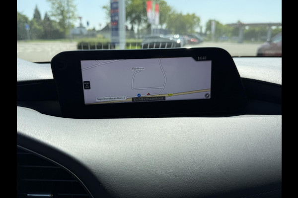 Mazda 3 2.0 e-SkyActiv-G M Hybrid 122 Comfort | 360 CAMERA | NAVIGATIE | STOELVERWARMING |