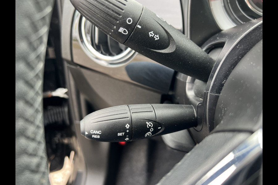 Fiat 500 Cabrio 0.9 TwinAir Turbo Young