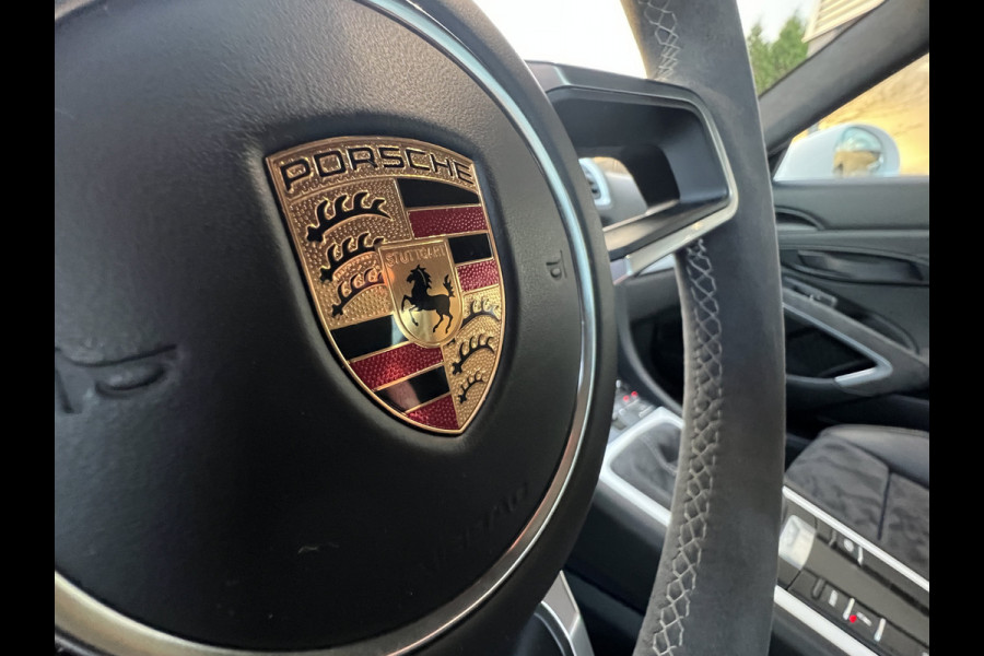 Porsche Cayman GT4 3.8 Nieuwstaat!