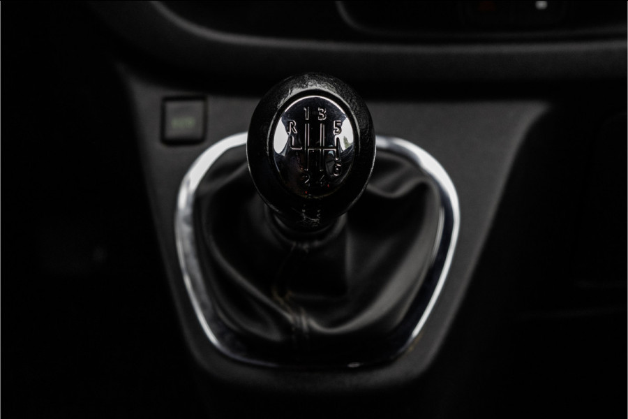 Opel Vivaro L2H1 | Irmscher GT| NR75/100 | 5-Zits | Navigatie | Climate | Cruise | PDC | Euro 6