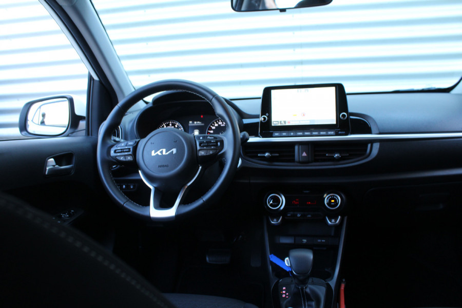 Kia Picanto 1.0 DPi 67pk DynamicPlusLine AUTOMAAT NL-Auto NAP BTW Clima Cruise Navi Camera Carplay 16"LMV
