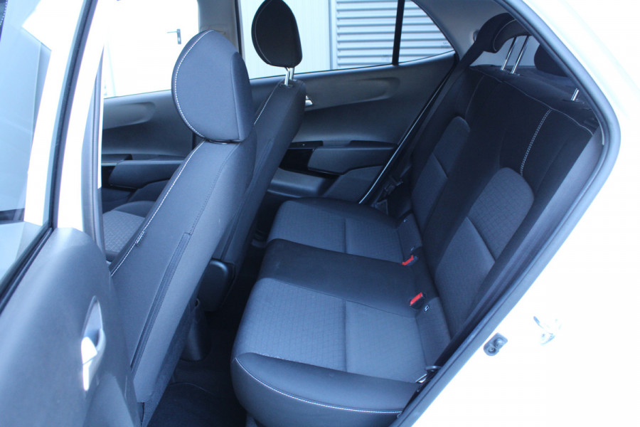 Kia Picanto 1.0 DPi 67pk DynamicPlusLine AUTOMAAT NL-Auto NAP BTW Clima Cruise Navi Camera Carplay 16"LMV