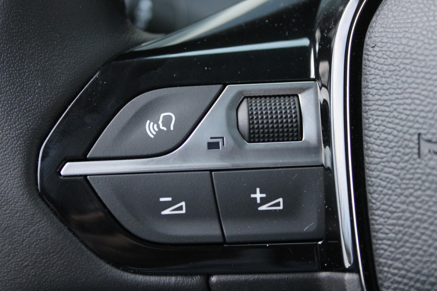 Peugeot 208 1.2 100PK ALLURE | CAMERA VOOR + ACHTER | KEYLESS ENTRY/START | DODEHOEK DETECTIE | NAVIGATIE | DRAADLOZE APPLE CARPLAY/ANDROID AUTO | PARKEERSENSOREN VOOR + ACHTER | ADAPTIVE CRUISE CONTROL | DAB+ RADIO | LED KOPLAMPEN |