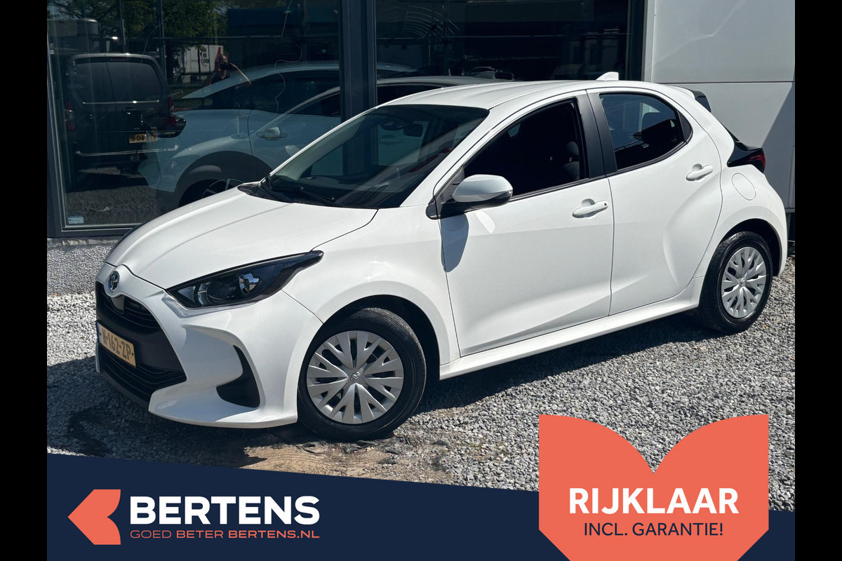 Toyota Yaris 1.5 Hybrid Active | Rijklaar geleverd incl 12 maanden BOVAG Garantie! |