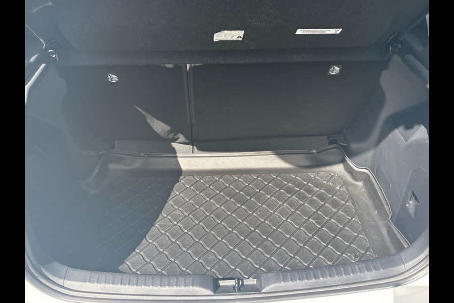 Toyota Yaris 1.5 Hybrid Active | Rijklaar geleverd incl 12 maanden BOVAG Garantie! |