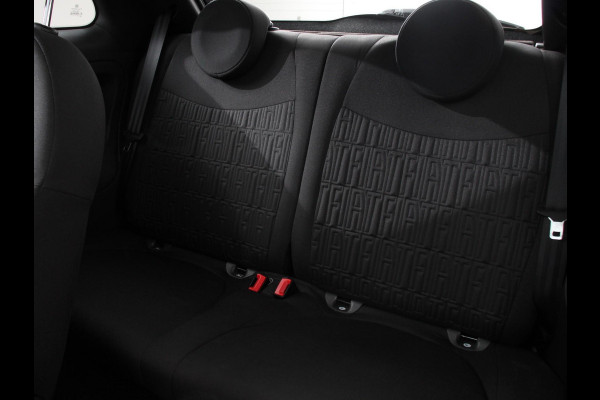 Fiat 500 1.0 Hybrid Dolcevita Finale Panorama dak Cruise Control Climate Control Dab Digitale Cockpit Navigatie Apple Carplay/Android Auto Parkeer Sensoren  Lichtmetalen Velgen Cruise Control