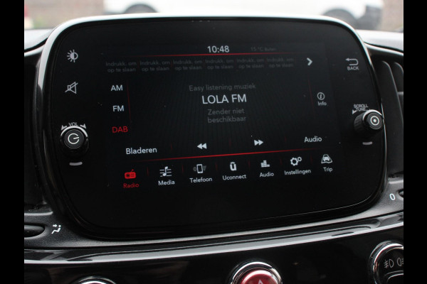 Fiat 500 1.0 Hybrid Dolcevita Finale Panorama dak Cruise Control Climate Control Dab Digitale Cockpit Navigatie Apple Carplay/Android Auto Parkeer Sensoren  Lichtmetalen Velgen Cruise Control