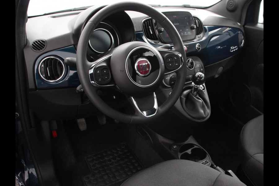 Fiat 500 1.0 Hybrid Dolcevita Finale Panorama dak Climate Control Cruise Control Navigatie Apple Carplay/Android Auto Dab Digitale Cockpit Parkeer Sensoren  Lichtmetalen Velgen Led