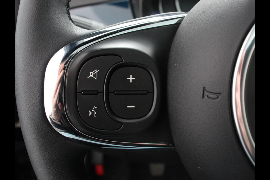 Fiat 500 1.0 Hybrid Dolcevita Finale Panorama dak Climate Control Cruise Control Navigatie Apple Carplay/Android Auto Dab Digitale Cockpit Parkeer Sensoren  Lichtmetalen Velgen Led