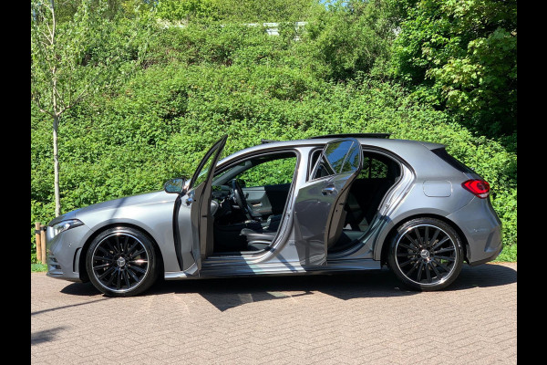 Mercedes-Benz A-Klasse 220 4MATIC Premium Plus AMG PANO FULL ! SFEER MEMORY A220