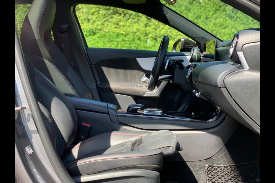 Mercedes-Benz A-Klasse 220 4MATIC Premium Plus AMG PANO FULL ! SFEER MEMORY A220