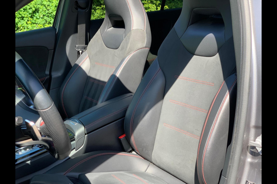 Mercedes-Benz A-Klasse 220 4MATIC Premium Plus AMG PANO FULL ! SFEER MEMORY A220