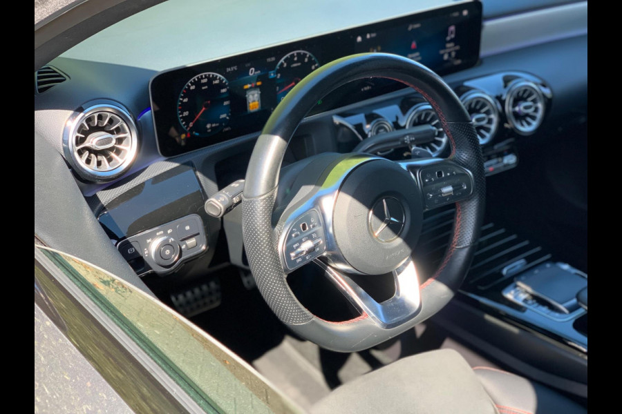 Mercedes-Benz A-Klasse 220 4MATIC Premium Plus AMG PANO FULL ! SFEER MEMORY A220