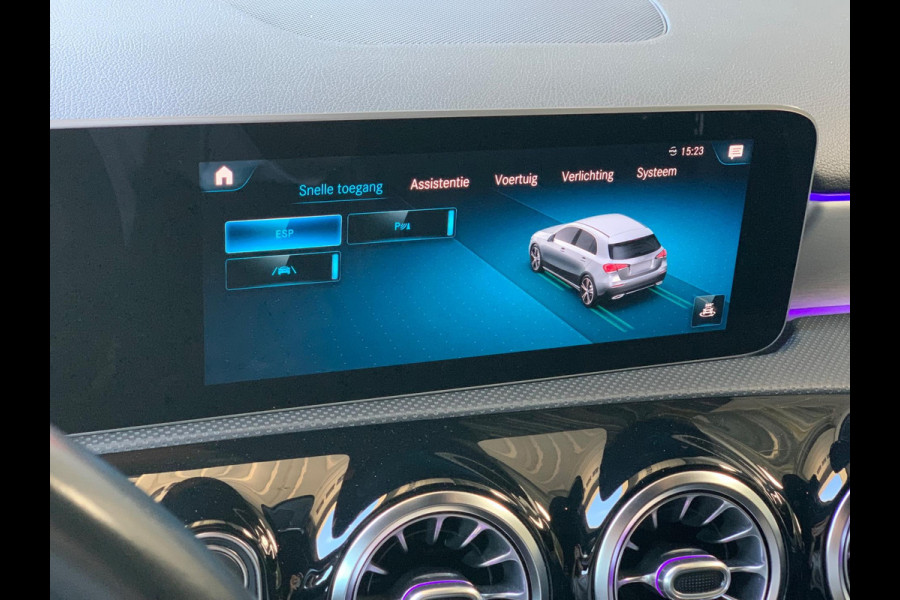 Mercedes-Benz A-Klasse 220 4MATIC Premium Plus AMG PANO FULL ! SFEER MEMORY A220