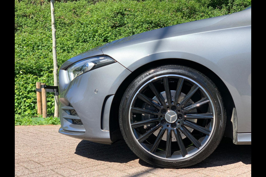 Mercedes-Benz A-Klasse 220 4MATIC Premium Plus AMG PANO FULL ! SFEER MEMORY A220