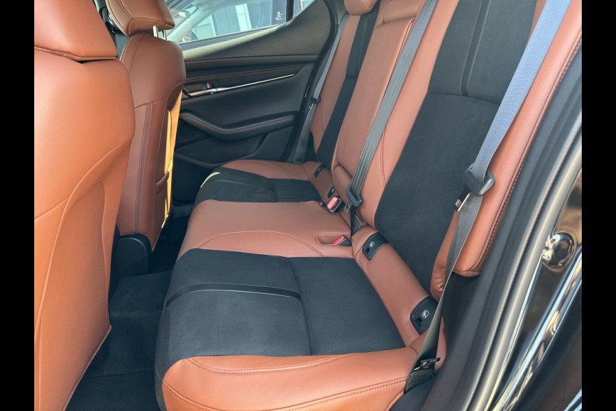 Mazda 3 2.5 140pk Nagisa AUTOMAAT