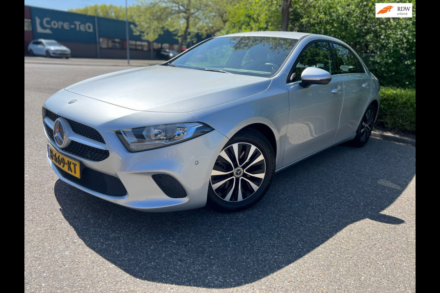Mercedes-Benz A-Klasse 200 Business Solution Limousine