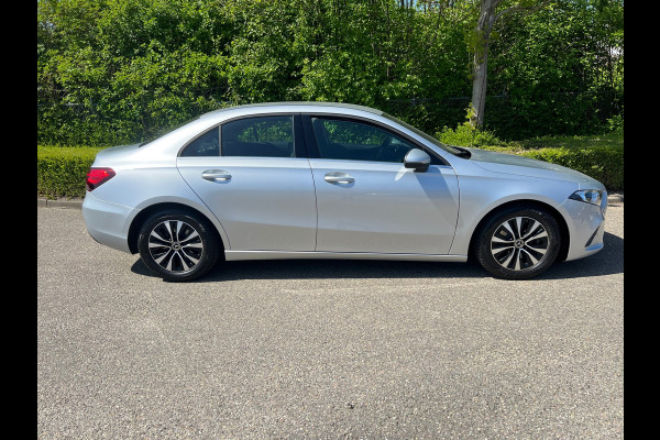 Mercedes-Benz A-Klasse 200 Business Solution Limousine