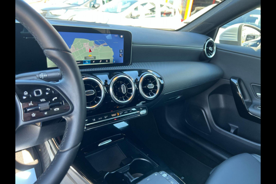 Mercedes-Benz A-Klasse 200 Business Solution Limousine