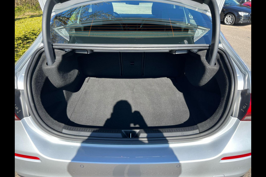 Mercedes-Benz A-Klasse 200 Business Solution Limousine