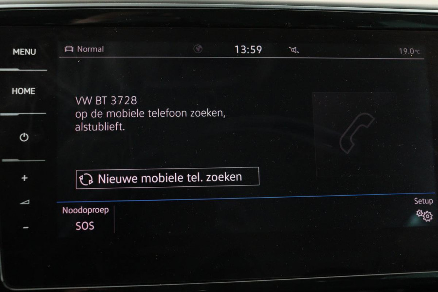 Volkswagen Passat 1.4 TSI PHEV GTE | Head-Up | Stoelverwarming | 360 camera | Trekhaak | Keyless | Carplay | Dynamic Chassis Control | Full LED | Massage | Navigatie | Active Info Display
