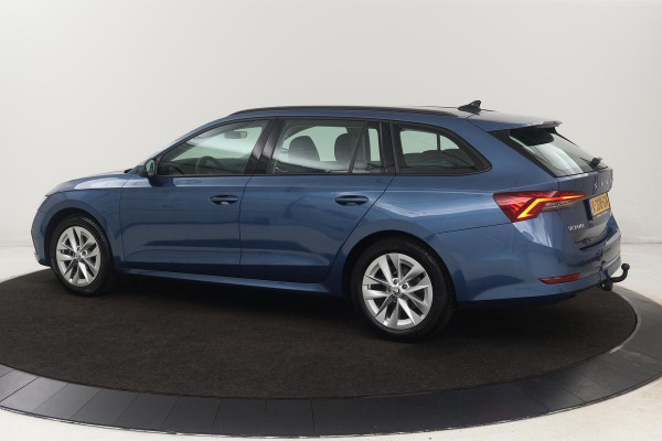 Škoda Octavia 1.0 TSI Business Edition | Leder | Stoelverwarming | Trekhaak | Adaptive cruise | Carplay | Climate control | Parkeerhulp