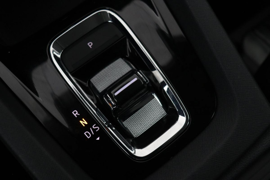 Škoda Octavia 1.0 TSI Business Edition | Leder | Stoelverwarming | Trekhaak | Adaptive cruise | Carplay | Climate control | Parkeerhulp