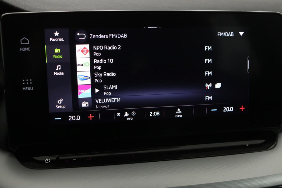 Škoda Octavia 1.0 TSI Business Edition | Leder | Stoelverwarming | Trekhaak | Adaptive cruise | Carplay | Climate control | Parkeerhulp
