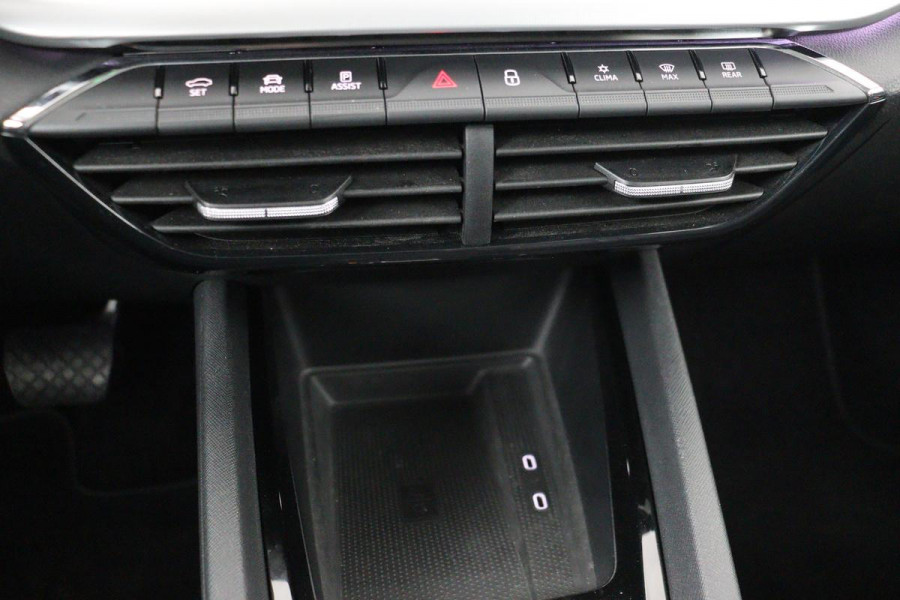 Škoda Octavia 1.0 TSI Business Edition | Leder | Stoelverwarming | Trekhaak | Adaptive cruise | Carplay | Climate control | Parkeerhulp