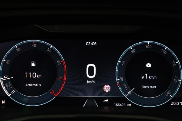 Škoda Octavia 1.0 TSI Business Edition | Leder | Stoelverwarming | Trekhaak | Adaptive cruise | Carplay | Climate control | Parkeerhulp