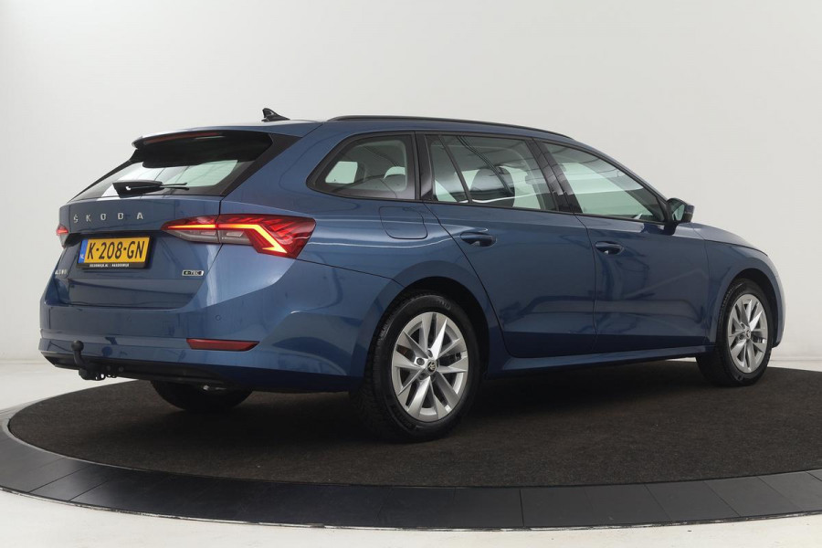 Škoda Octavia 1.0 TSI Business Edition | Leder | Stoelverwarming | Trekhaak | Adaptive cruise | Carplay | Climate control | Parkeerhulp