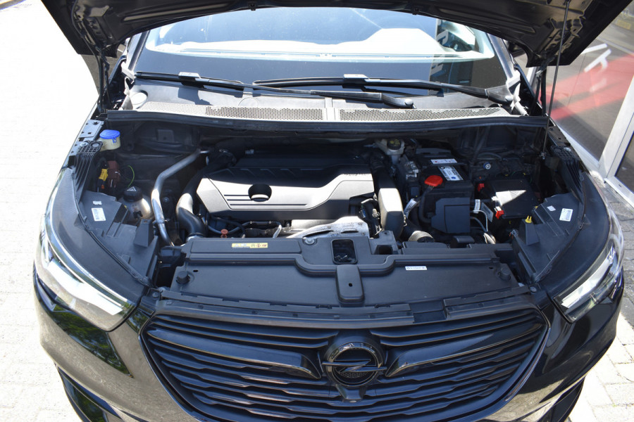Opel Grandland X 1.6 Turbo Ultimate / Adaptive Cruisecontrol / Carplay / Parkeerhulp / Keyless / LED /