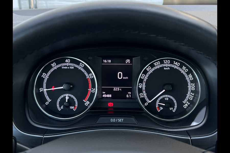 Škoda Fabia Combi 1.0 Business Edition | Pano | Carplay | LED | Trekhaak
