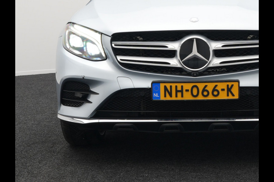 Mercedes-Benz GLC 250 4MATIC Prestige AMG | Luchtvering | Adaptive Cruise | Navigatie | 360 Camera | Half Lederen Sportstoelen Verwarmd |  19'' Licht Metaal |