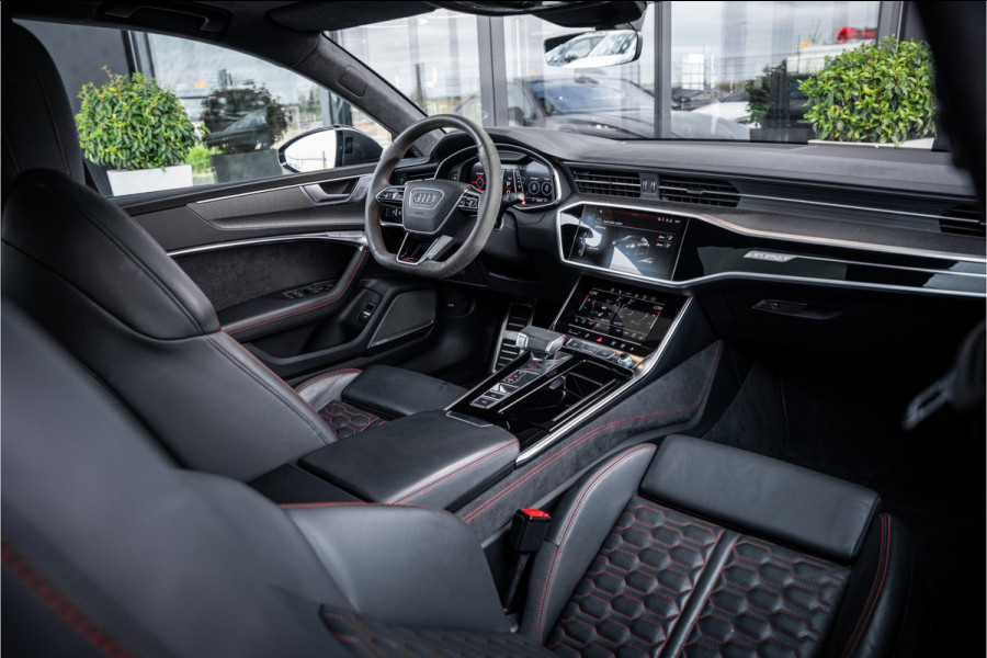Audi RS7 Sportback 4.0 TFSI quattro - RS Dynamic + | Panorama | Carbon | B&O | 360 Camera
