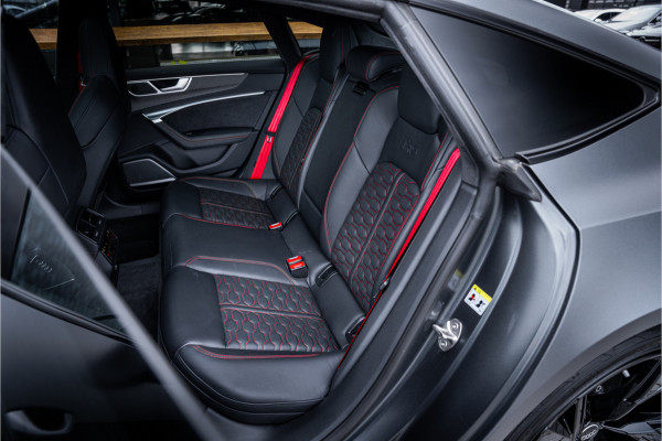 Audi RS7 Sportback 4.0 TFSI quattro - RS Dynamic + | Panorama | Carbon | B&O | 360 Camera