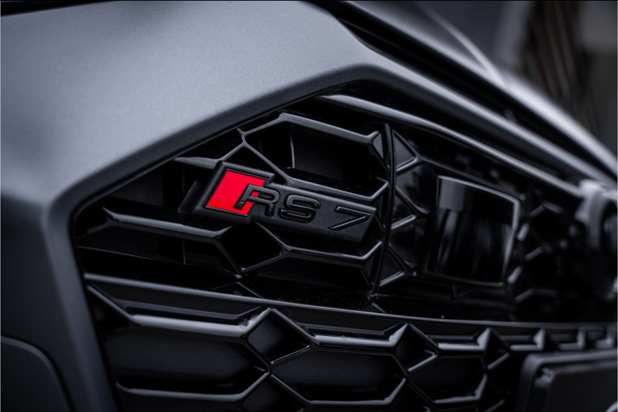 Audi RS7 Sportback 4.0 TFSI quattro - RS Dynamic + | Panorama | Carbon | B&O | 360 Camera
