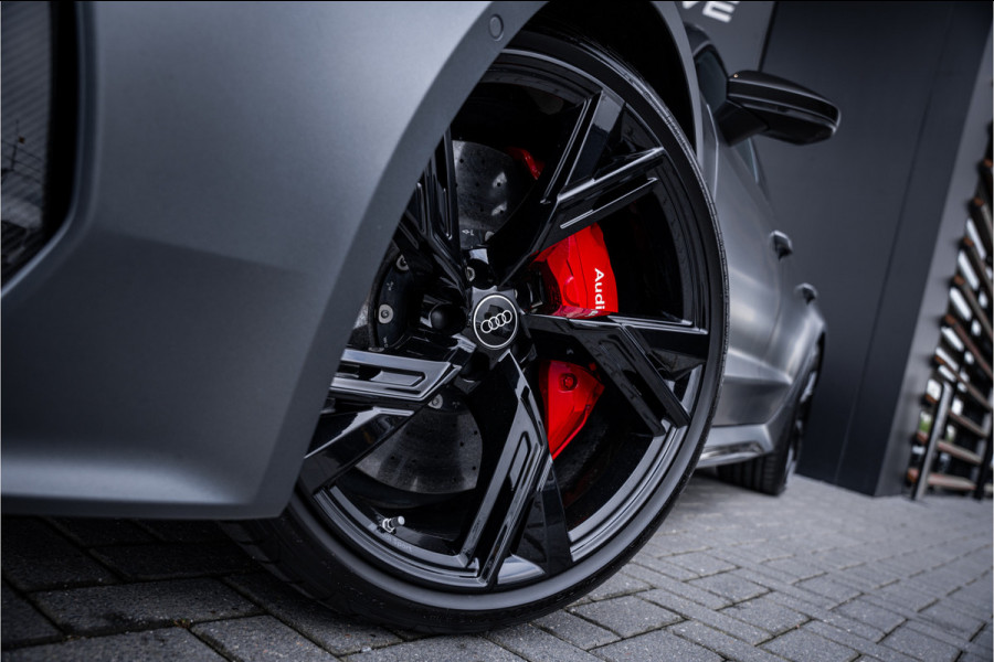 Audi RS7 Sportback 4.0 TFSI quattro - RS Dynamic + | Panorama | Carbon | B&O | 360 Camera